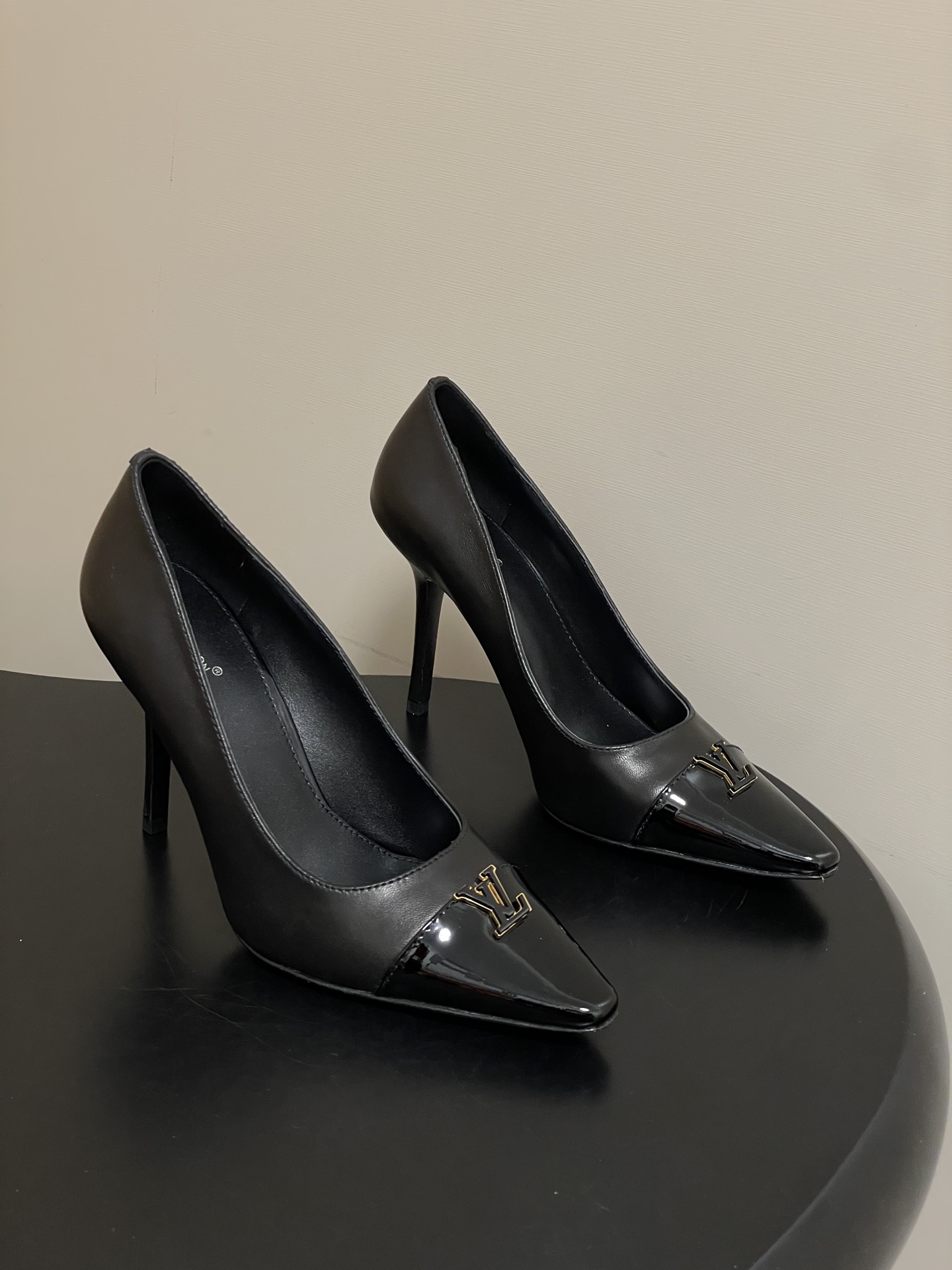 Women's high heels